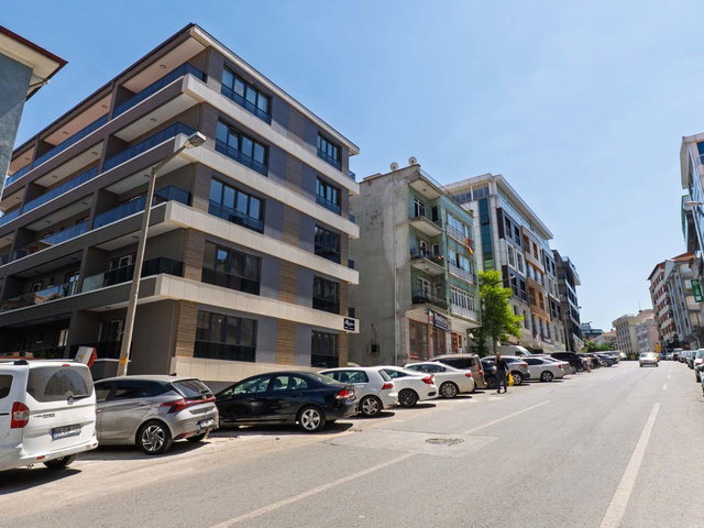 KAVAKLIDEREDE KİRALIK BAHÇE KATI SIFIR DAİRE