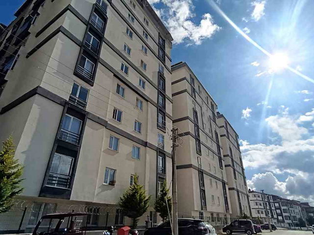 REMAXLAND'DEN KAPAKLI'DA SİTE İÇERİSİNDE SATILIK 2+1 DAİRE