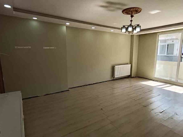 REMAXLAND'DEN KAPAKLI'DA SİTE İÇERİSİNDE SATILIK 2+1 DAİRE