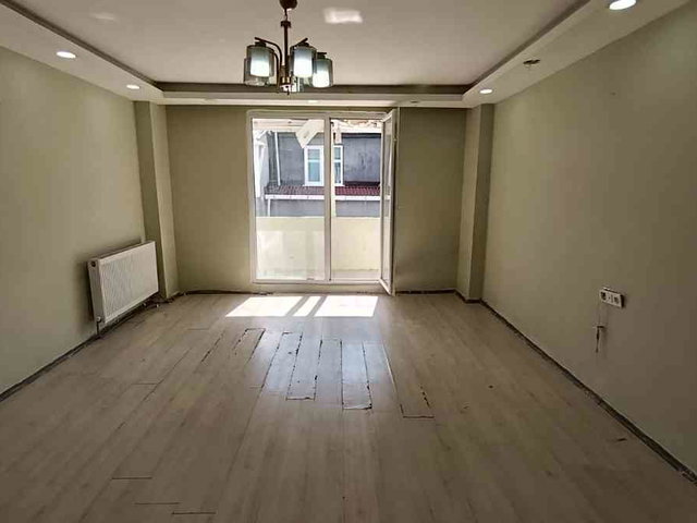 REMAXLAND'DEN KAPAKLI'DA SİTE İÇERİSİNDE SATILIK 2+1 DAİRE