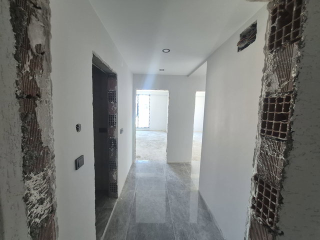 REMAX DREAM'DEN BAŞİSKELE'DE SATILIK SIFIR 2+1 DAİRE