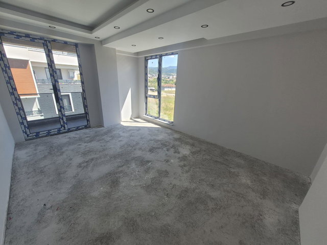 REMAX DREAM'DEN BAŞİSKELE'DE SATILIK SIFIR 2+1 DAİRE