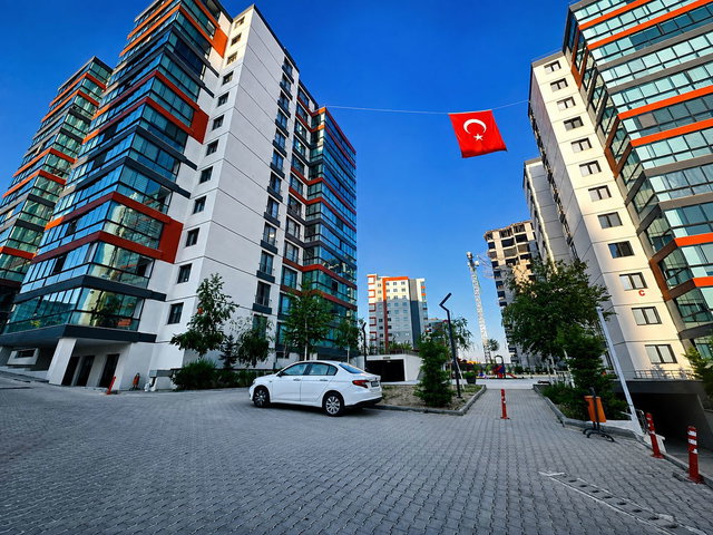 ANKARA YENİMAHALLE’DE 2023 YAPIMI 4+1 | 185 M² NET | 10. KAT | 3 BANYOLU GENİŞ DAİRE