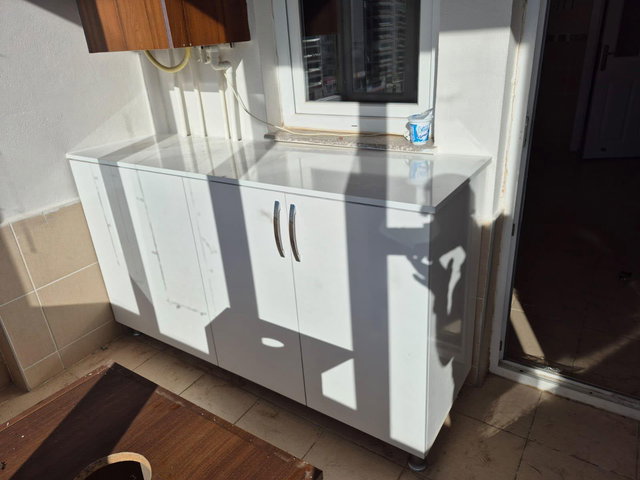 ONİKİŞUBAT’TA 4+1 | 160 M² BRÜT | 8. KAT (SON KAT) | 2 BANYO | BALKONLU KİRALIK DAİRE