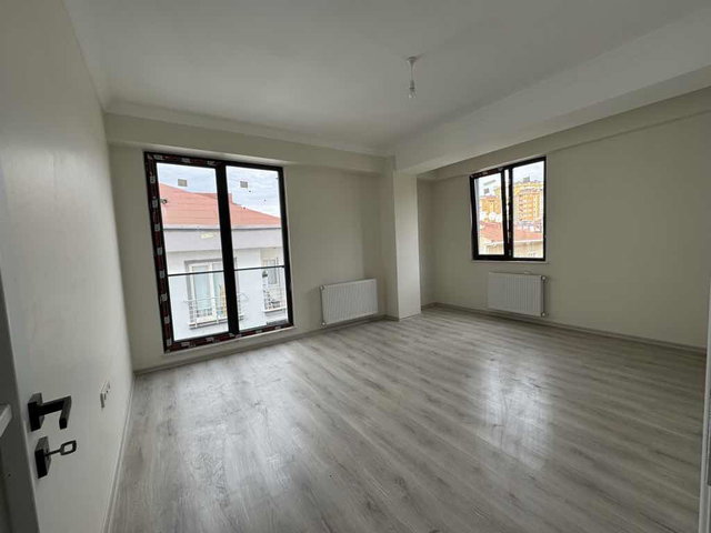 ÜMRANİYE’DE SIFIR 2+1 | DOĞU-GÜNEY CEPHELİ | BALKONLU | KOMBİLİ KİRALIK DAİRE