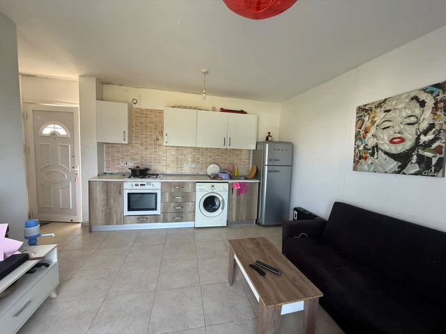 GAÜ YAKININDA SATILIK 1+1 DAİRE