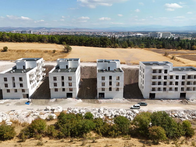 REMAX MİD 'DEN - ASSUVA +1 EVLERINDE SATILIK 1+1 DAIRELER