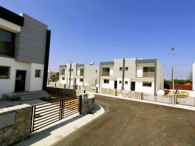 SATILIK İKIZ VILLA - GIRNE, ALSANCAK, KUZEY KIBRIS