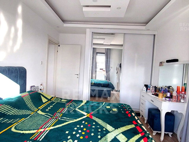 MAĞUSA’NIN KALBINDE, CITY MALL’A KOMŞU ŞIK 2+1 PENTHOUSE