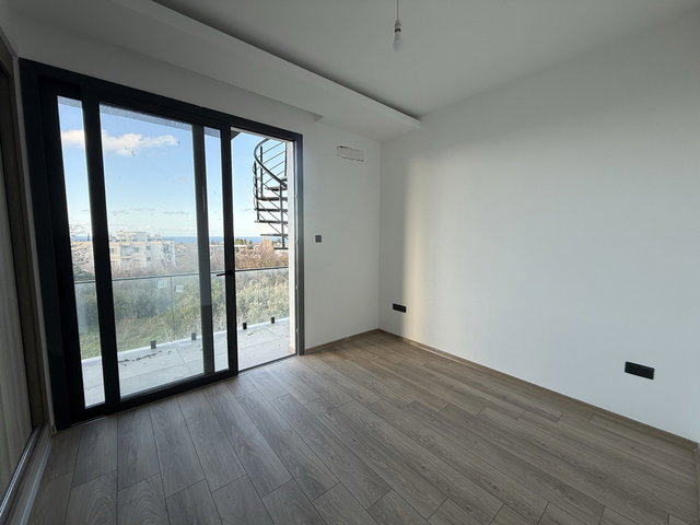 OTURUMA HAZIR SIFIR 2+1 DAIRE - ÖZEL TERASLI, HAVUZLU, KAPALI OTOPARKLI, ASANSÖRLÜ SITE