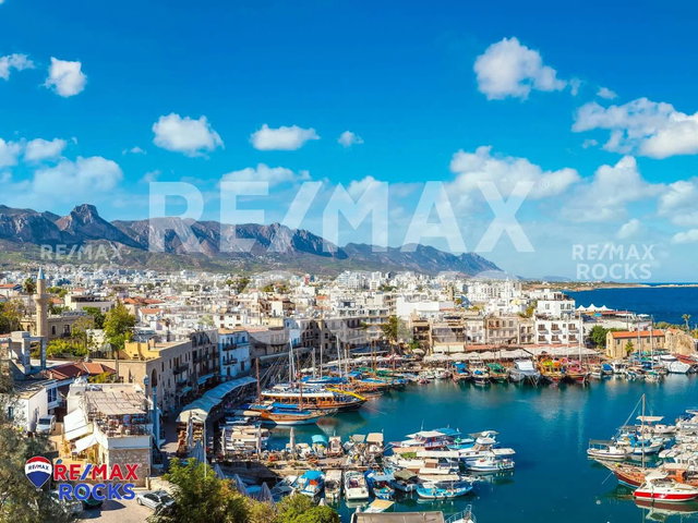 GIRNE LIMAN & KALE’YE YÜRÜME MESAFESINDE, ŞEHRIN KALBINDE KAÇIRILMAYACAK SATILIK 2+1 DAIRE