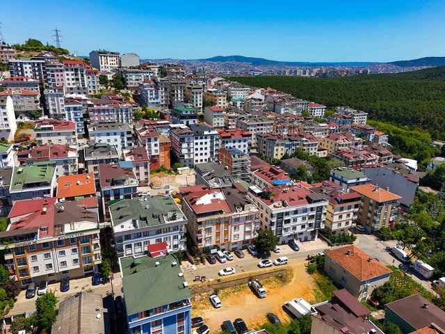 SANCAKTEPE'DE ÖZEL TASARIMLI ORMAN MANZARALI SATILIK 4+2 DUBLEKS