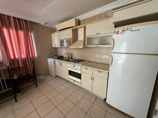 GIRNE MERKEZ PATARA SITESINDE EŞYALI SATILIK 1+1 DAIRE