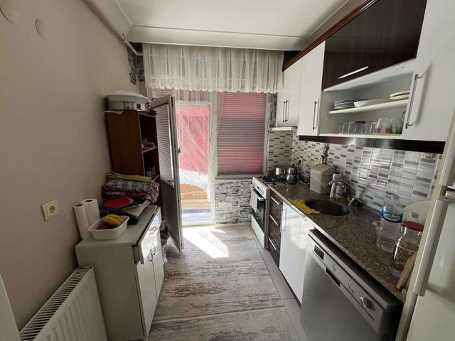 ÇORLU NUSRATİYE’DE 2+1 SATILIK ÇOK İYİ KONUMDA DAİRE