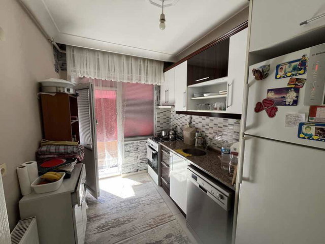 ÇORLU NUSRATİYE’DE 2+1 SATILIK ÇOK İYİ KONUMDA DAİRE