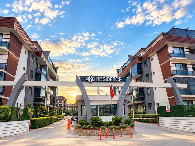 480 RESİDENCE SİTESİNDE SATILIK 2+1 HAVUZ CEPHELİ DAİRE