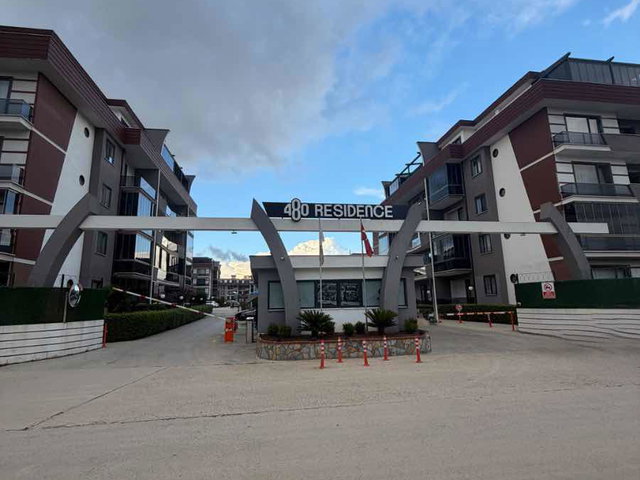 480 RESİDENCE SİTESİNDE SATILIK 2+1 HAVUZ CEPHELİ DAİRE