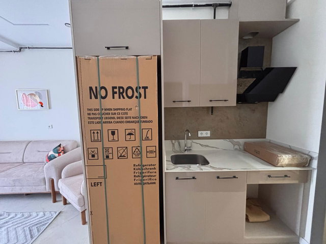 REMAX MODEL DEN TEKDEN HASTANESI KARŞISI 1+1 EŞYALI SIFIR SATILIK APART