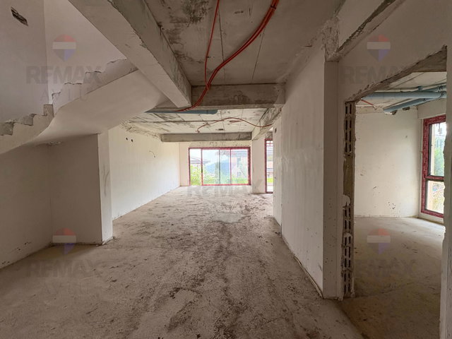 REMAX AVLU'DAN KUYULUK’TA MARKA PROJEDE SİTE İÇİ İKİZ DUBLEKS VİLLA