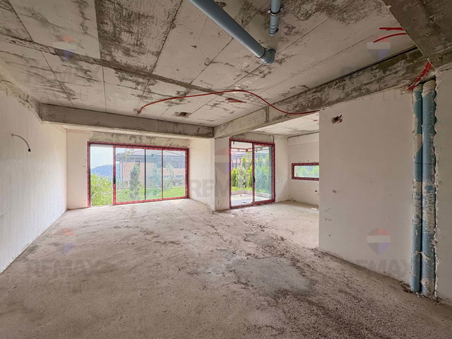 REMAX AVLU'DAN KUYULUK’TA MARKA PROJEDE SİTE İÇİ İKİZ DUBLEKS VİLLA