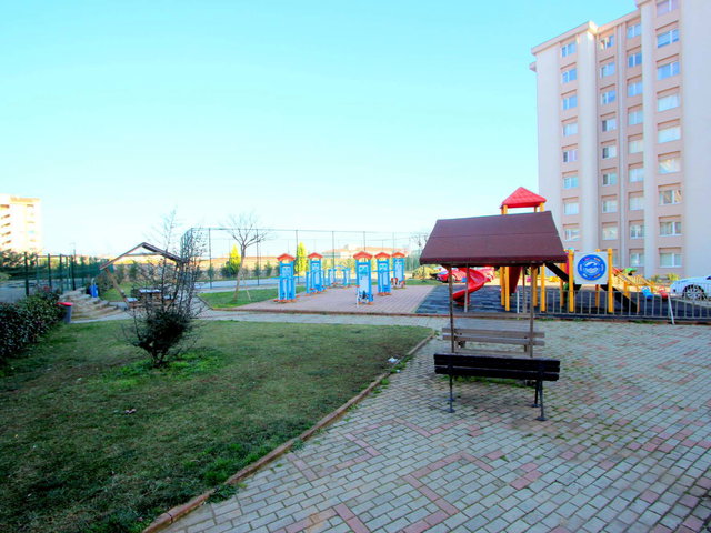 LENS İSTANBUL YAKINI İSTANBUL PARK EVLERİ 3+1 SATILIK DAİRE