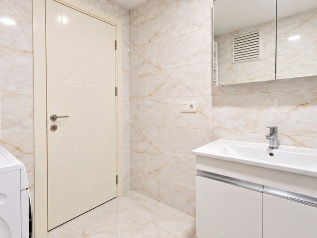PENDİK’TE SİTE İÇİNDE GÜNEY CEPHE 3+1 | 125 M² | 2 BANYOLU | BALKONLU