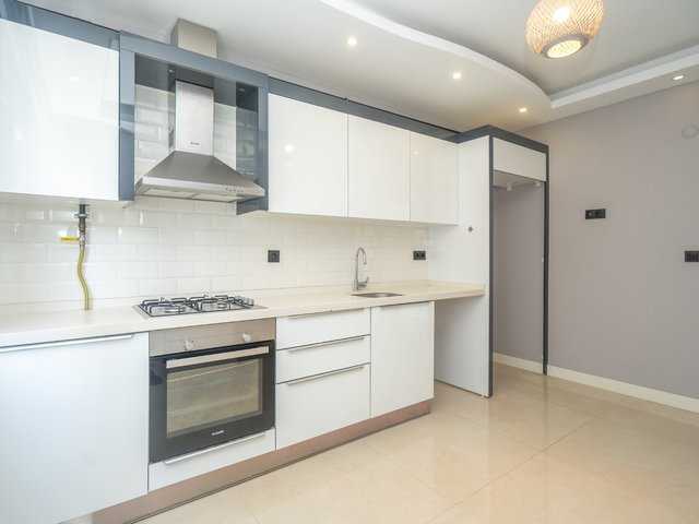 REMAX GELİŞİMDEN BEYAZ KÖŞK EVLERİNDE 2+1 SATILIK DAİRE