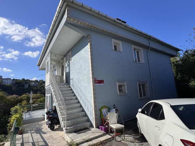 SARIYER KIREÇBURNU DENIZ MANZARALI 3 + 1 KIRALIK DAIRE