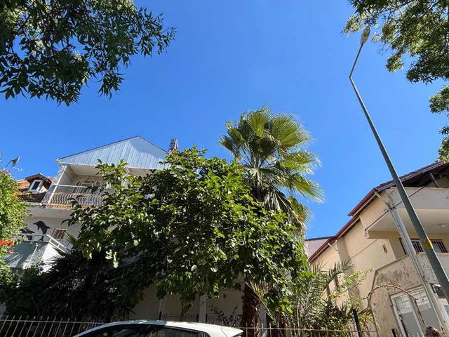 CEBECİDE PLAJA YAKIN / KONUMU AVANTAJLI SATILIK DAİRE