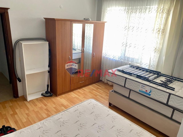 ÇAĞLAYAN’DA SİTE İÇERİSİNDE EŞYALI GENİŞ 1+1 DAİRE