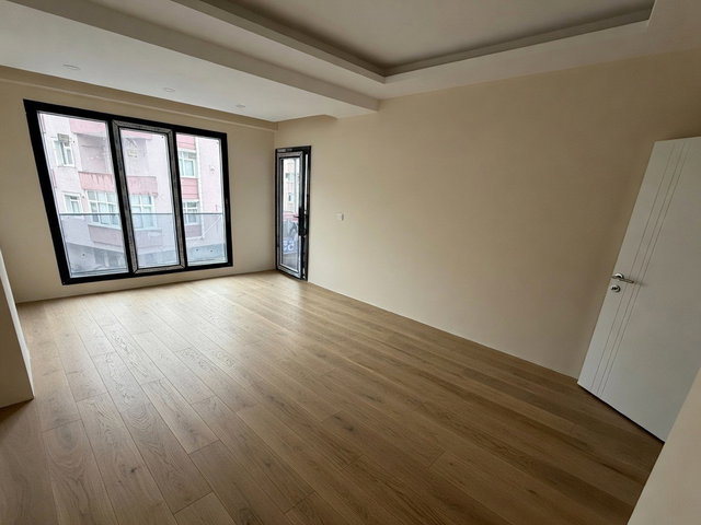 ZEYTİNBURNU SÜMER YENİ BİNA 2+1 70 M2