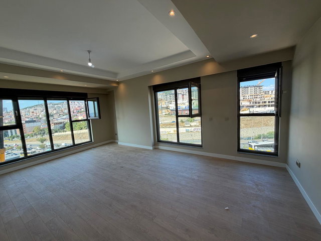 HILL POINT PENDİK’TE METROYA SIFIR 122 M² KİRALIK LÜKS 3+1 DAİRE
