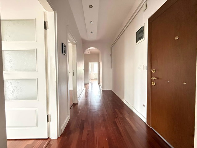 ÜMRANİYE ATATÜRK MAHALLESİ 3+1 150 M² NET 2 BANYOLU GENİŞ DAİRE