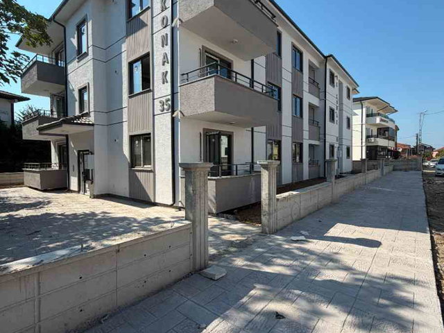 REMAX MAVİ'DEN AKYAZI'DA 3. KAT/ 2+1 AÇIK MUTFAK/SATILIK DAİRE