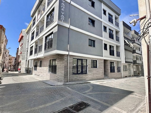 KUŞADASI TÜRKMEN MAH’DE  1+1  DAIRE