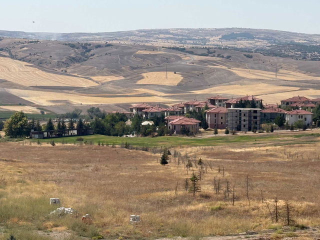 PARLAMENTERLER GOLF LIFE MÜSTAKİL HAVUZLU İLERİ TAMAM 4+1 VİLLA