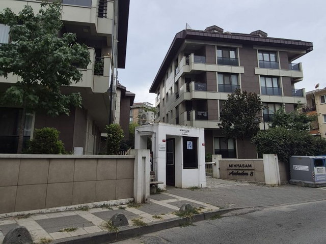 ACIBADEM MİM YAŞAM SİTESİNDE 2+1 BOŞ SATILIK DAİRE