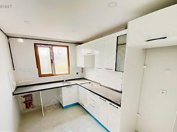 SULTANBEYLİ SATILIK LÜX 2+1 DAİRE
