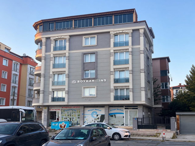 ÇERKEZKÖY FATİH MAHALLESİNDE HASTANE YAKINI ÖZEL KAPALI TERASLI SATILIK DUBLEKS DAİRE
