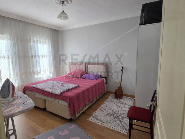 RE/MAX LACİVERT'TEN HINIS'DA SATILIK 2+1 DAİRE