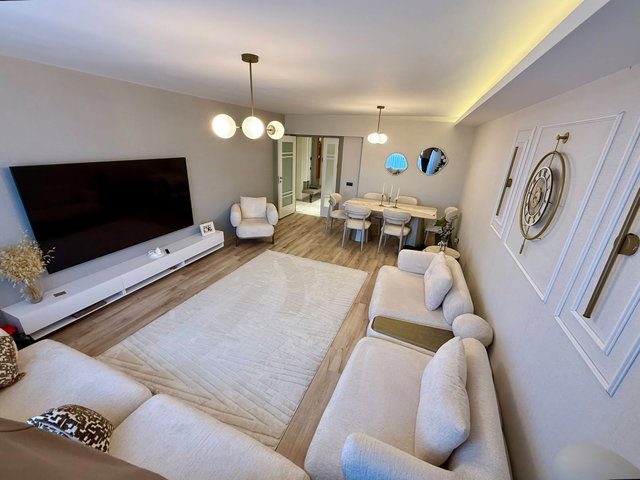 TÖREKENT'TE OSB VE METRO YAKINI SATILIK 4+1 LÜKS DAİRE