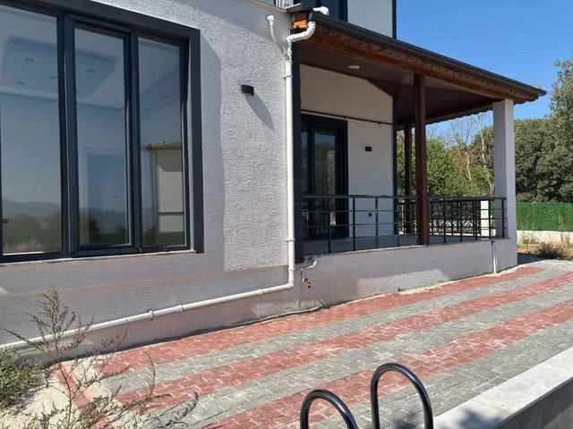 REMAX MAVİ CANSU SOY'DAN PAMUKOVA GÖKGÖZ MH SATILIK VİLLA