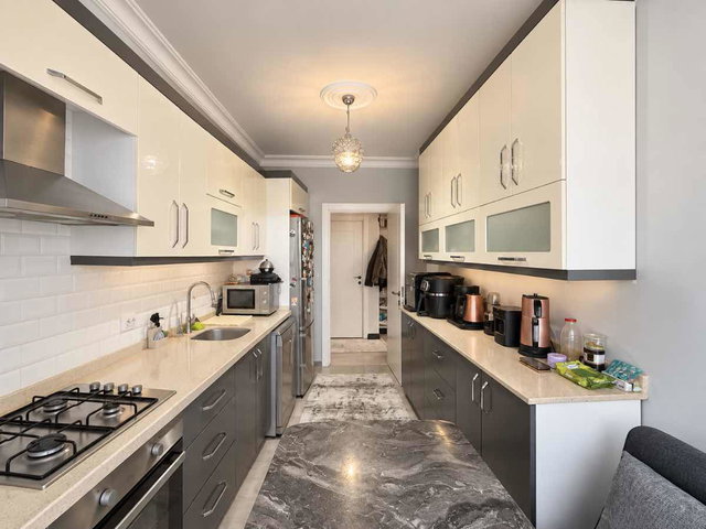 HÜKÜMET KONAĞINA KOMŞU SİTE İÇERİSİNDE SATILIK 4+2 DUBLEX DAİRE