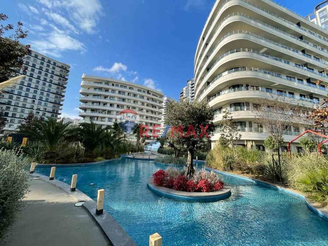 SEVCAN REMAX NEF BAHÇELIEVLER ENGENİŞ 1+1 PEYSAJ ŞEHIR MANZ.BAKIMLI