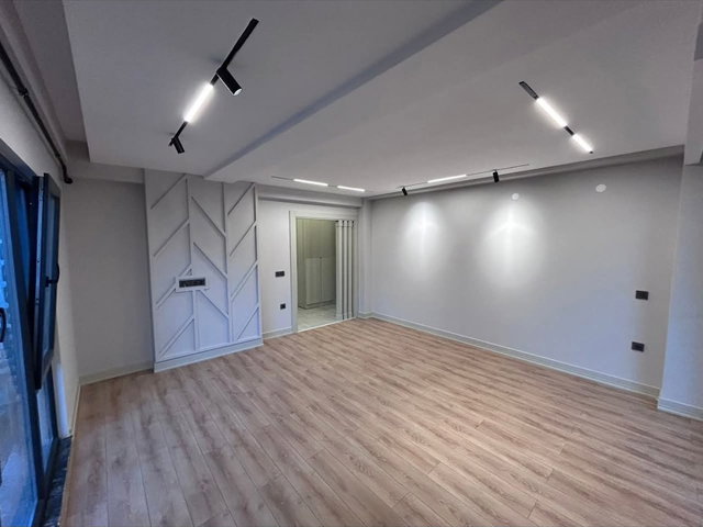 19 MAYIS BULVARINA YAKIN LÜKS 2+1 90 M² SATILIK DAİRE