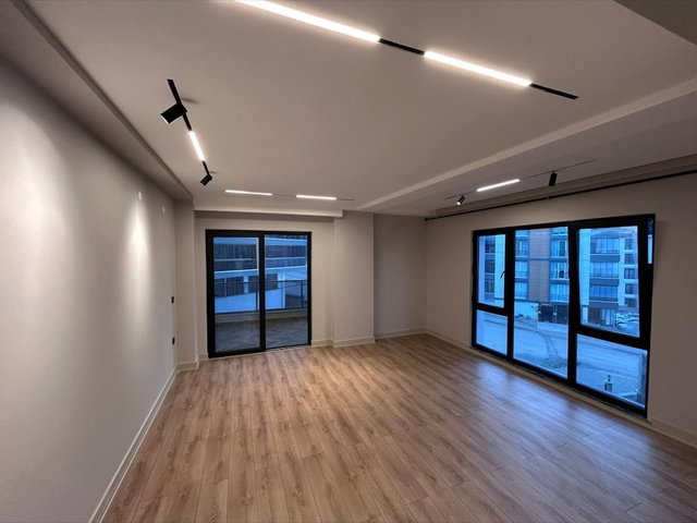 19 MAYIS BULVARINA YAKIN LÜKS 2+1 90 M² SATILIK DAİRE