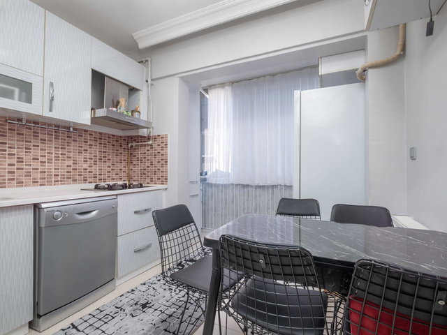 REMAX ADVANTGE'DEN ARAKAT 2+1 TEMIZ DAIRE
