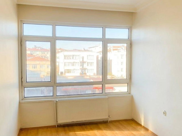 SAMSUN İLKADIM ÇİFTLİK CADDESİ PARALELİNDE KİRALIK 2+1 DAİRE