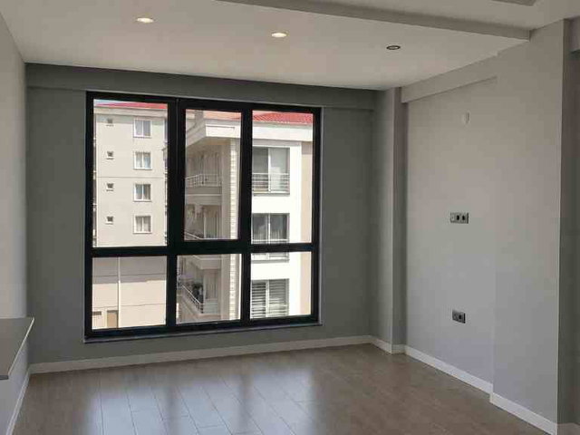 KÖRFEZ DİLEK CADDESİ'NDE DENİZ MANZARALI, FIRSAT 2+1 DAİRE