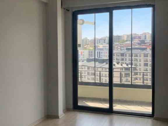 KÖRFEZ DİLEK CADDESİ'NDE DENİZ MANZARALI, FIRSAT 2+1 DAİRE